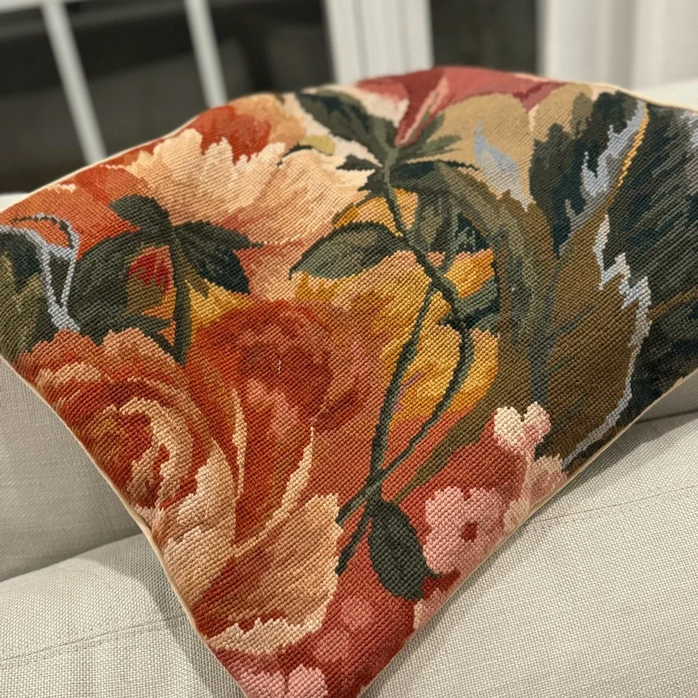 Hand Crafted Vintage Floral In Scroll Needlepoint Pillow Cover 18” x16”